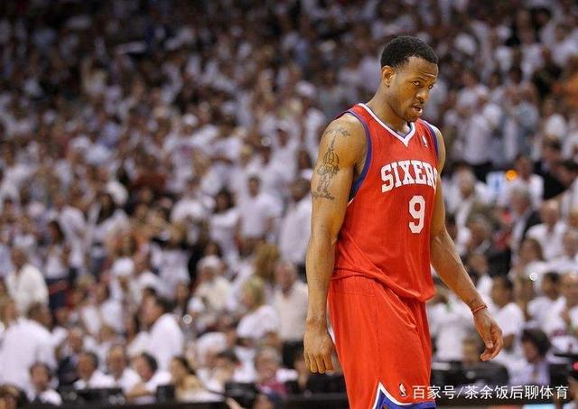 2026 世界杯举办地-关于清晨欧联焦点战，莱比锡更衣室发声，质疑声仍在，纪律约束更严格的信息