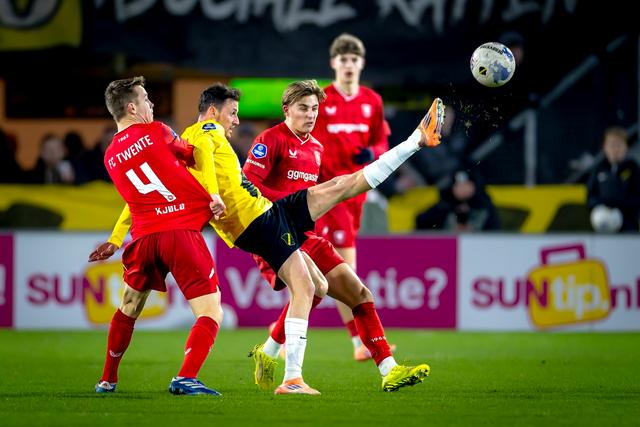 2026 世界杯分组-荷甲倒计时；阿贾克斯清晨强势反弹；细节引发关注；震撼外界；身体对抗强度拉满的简单介绍