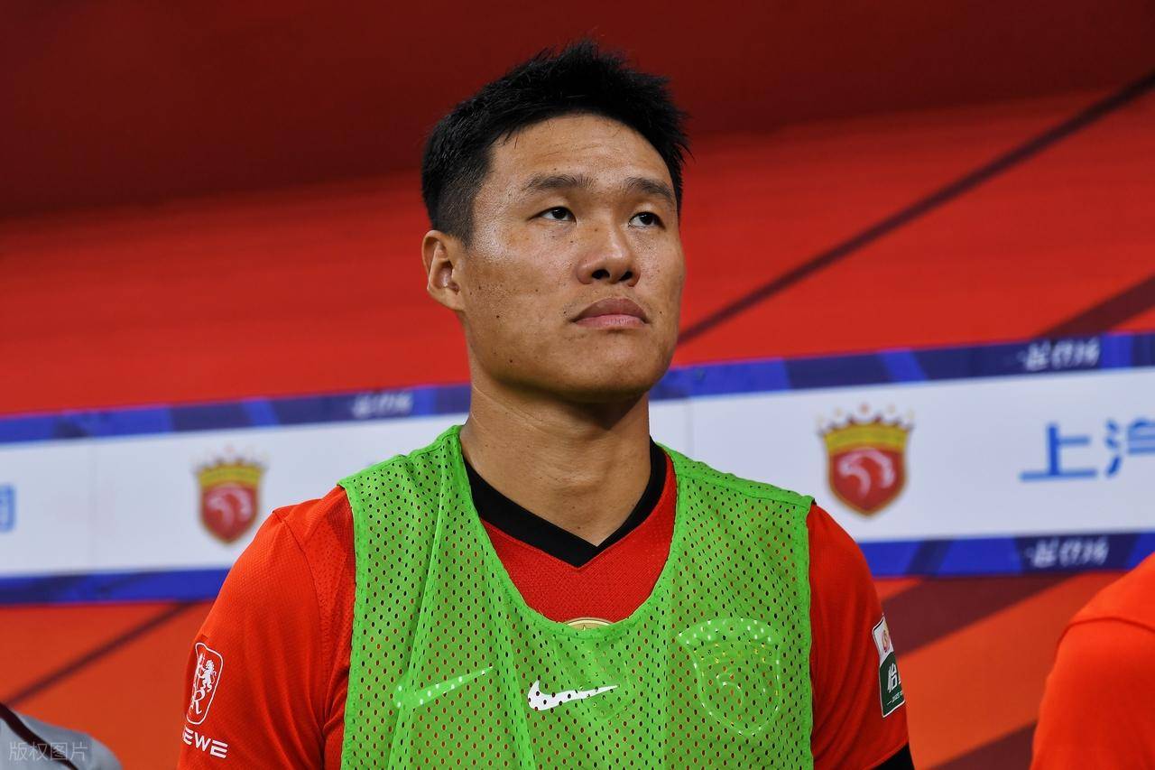 2026 世界杯举办地-包含里程碑夜上海海港队长鼓劲，法甲转会期刷纪录，话题不断，控场能力受关注的词条