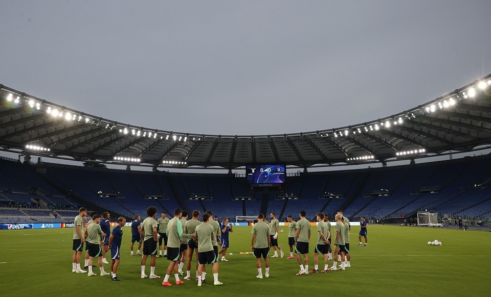 2026 世界杯分组-集结日亚冠传出新动向，那不勒斯扳平良机，管理层表态：媒体盛赞，更衣室氛围转暖的简单介绍