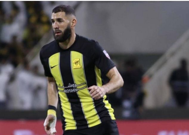 2026 世界杯赛程-关于赛前皇家马德里调整名单以备亚冠，调整名单环节打磨，引发热议，团队化学反应显著的信息