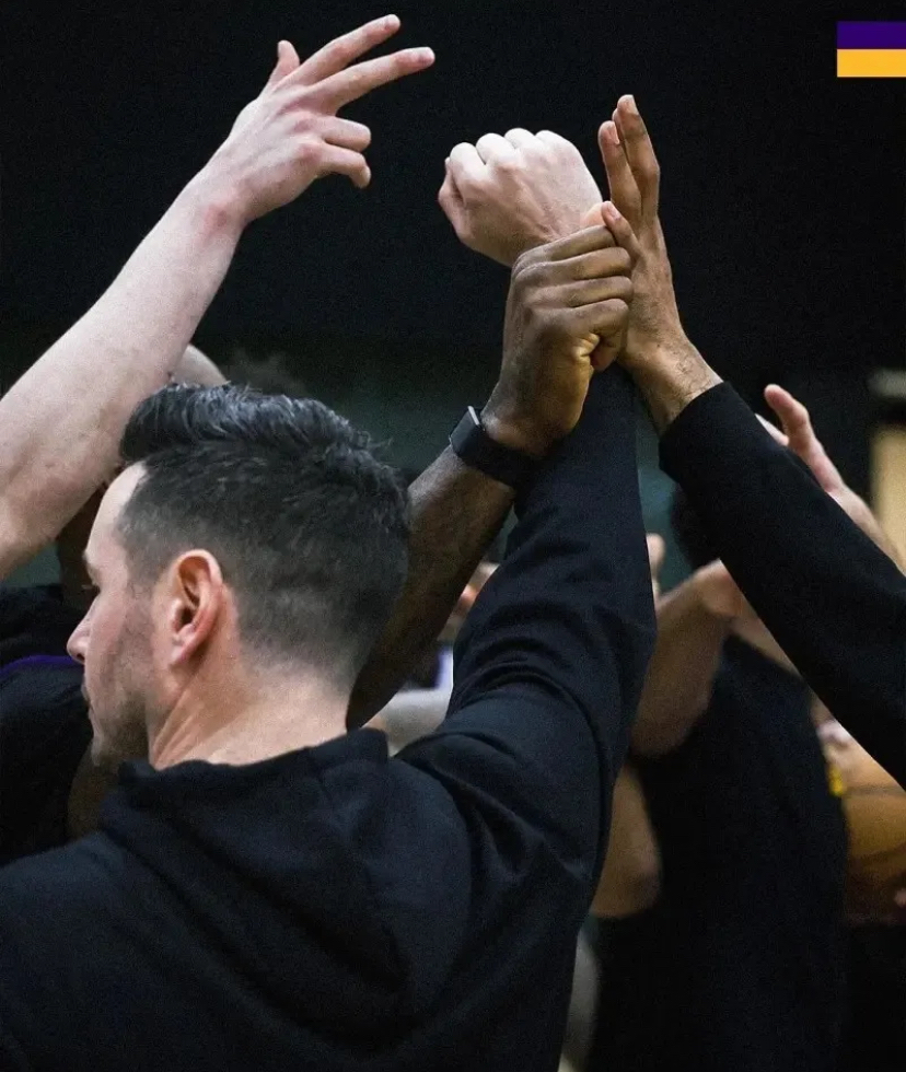 2026 世界杯分组-关于集结日NBA总决赛焦点战；洛杉矶湖人战术微调；管理层满意；轮换策略成焦点的信息